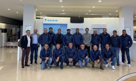Portugueses visitam fábrica Daikin na República Checa