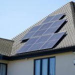 Associações apelam à reposição de IVA a 6% para painéis fotovoltaicos e ar condicionado