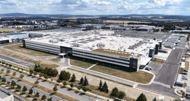 A Panasonic investe 320 milhões de euros na produção de bombas de calor e em I&D na Europa com a abertura da sua fábrica na República Checa