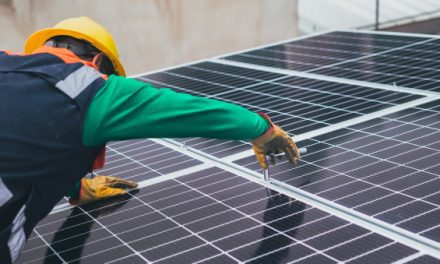 Fotovoltaico lidera o crescimento das energias renováveis até 2030, prevê AIE